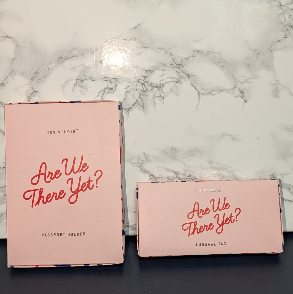 Yes Studio Luggage Tag & Passport Holder